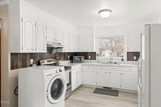 1719 Lawrence Road, Hillsborough, NC 27278