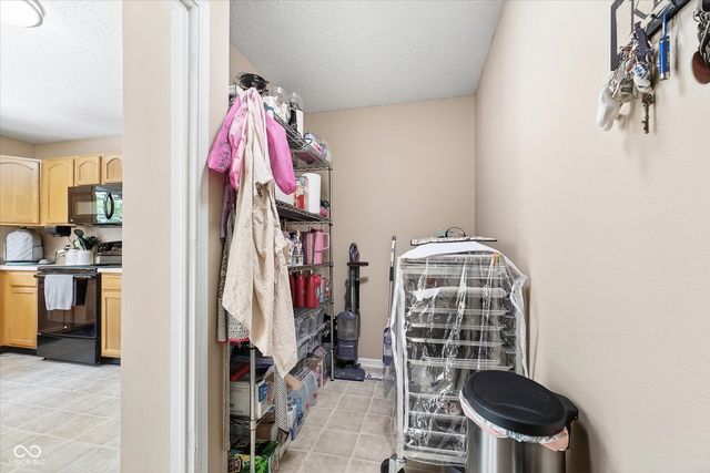 925 Balto Drive, Shelbyville, IN 46176