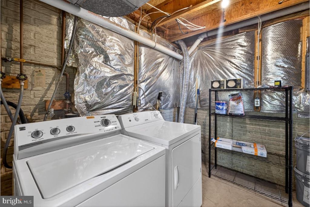 Image 33 of property listing at 10519 BOUNTY COVE CT, Gaithersburg, MD 20878