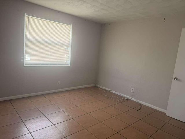 314 Douglass Avenue 318, West Palm Beach, FL 33401