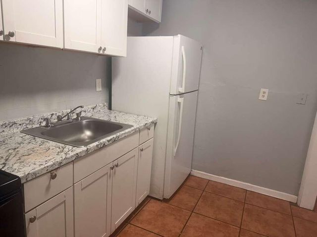 314 Douglass Avenue 318, West Palm Beach, FL 33401