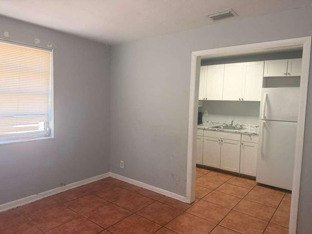 314 Douglass Avenue 318, West Palm Beach, FL 33401
