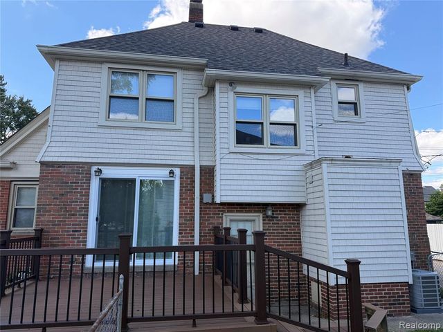 22258 Francis Street, Dearborn, MI 48124