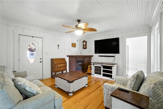 1079 Brooklyn AVE, Virginia Beach, VA 23451