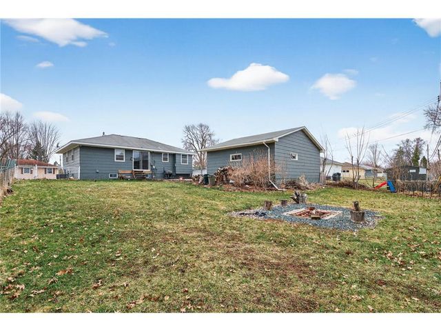 6330 Perry Avenue N, Brooklyn Center, MN 55429