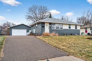 6330 Perry Avenue N, Brooklyn Center, MN 55429
