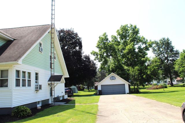 9395 W State Road 120, Orland, IN 46776
