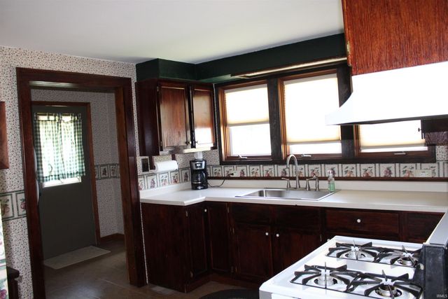 9395 W State Road 120, Orland, IN 46776