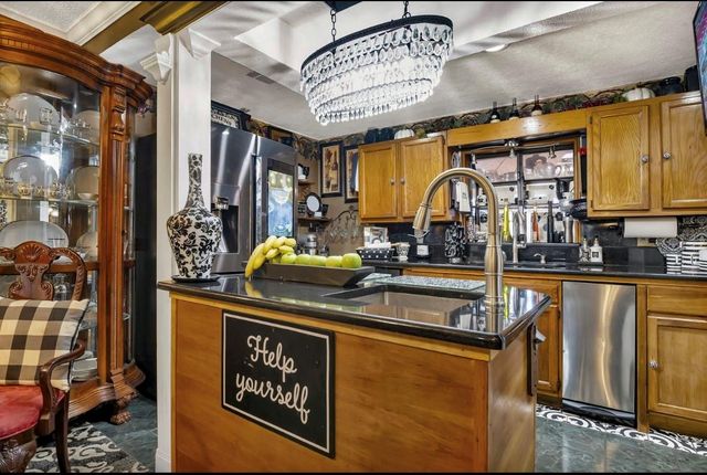 409 Davis Street, Lufkin, TX 75904