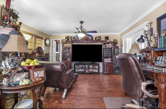 409 Davis Street, Lufkin, TX 75904