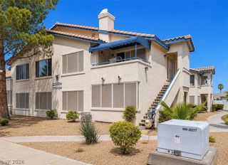 3425 East RUSSELL Road 223, Las Vegas, NV 89120