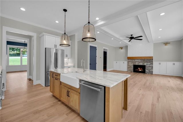 2476 St Martin Way, Monroe, GA 30656