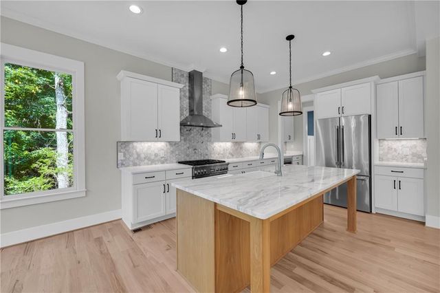 2476 St Martin Way, Monroe, GA 30656