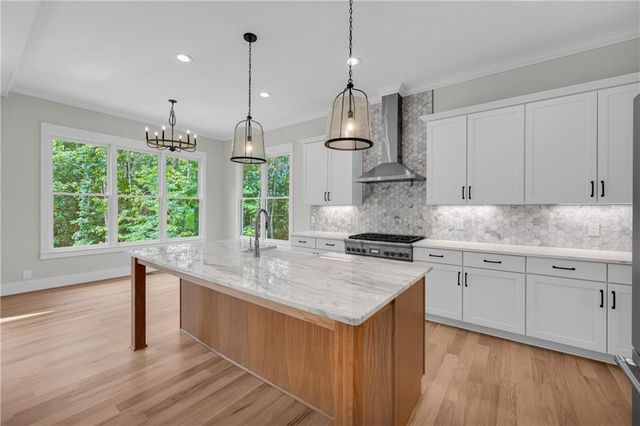 2476 St Martin Way, Monroe, GA 30656