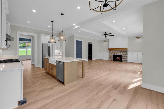 2476 St Martin Way, Monroe, GA 30656