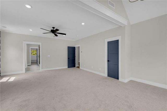 2476 St Martin Way, Monroe, GA 30656