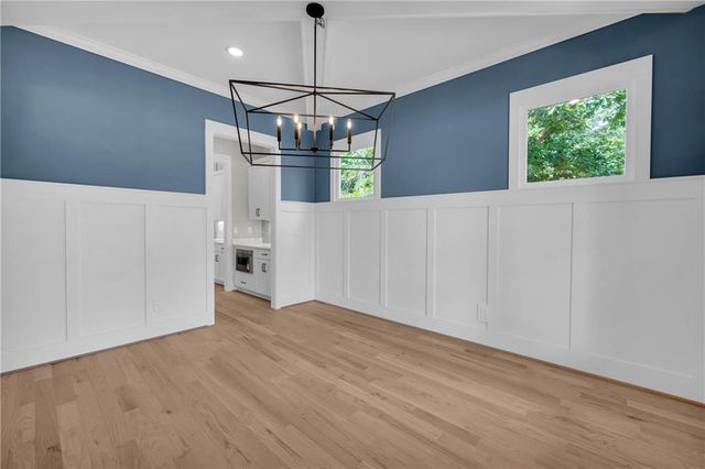 2476 St Martin Way, Monroe, GA 30656
