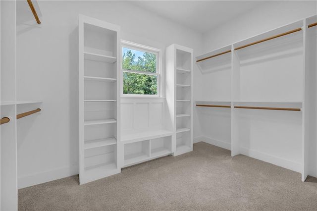 2476 St Martin Way, Monroe, GA 30656