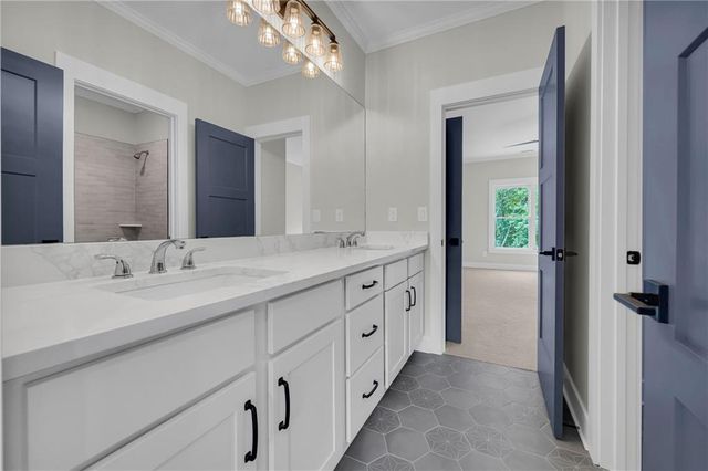 2476 St Martin Way, Monroe, GA 30656