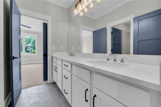 2476 St Martin Way, Monroe, GA 30656