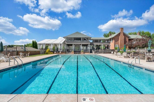120 Sailors Cove DR UNIT 1308, Moneta, VA 24121