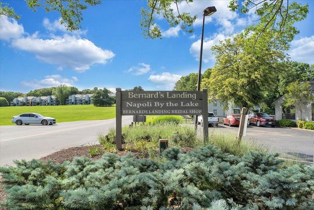 120 Sailors Cove DR UNIT 1308, Moneta, VA 24121