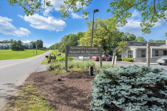 120 Sailors Cove DR UNIT 1308, Moneta, VA 24121