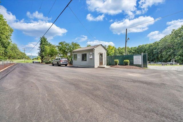 120 Sailors Cove DR UNIT 1308, Moneta, VA 24121