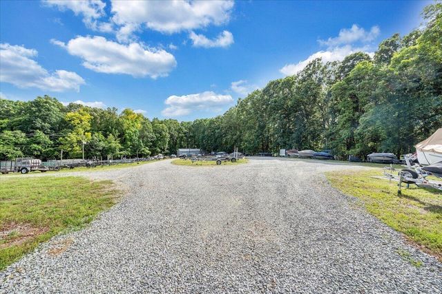 120 Sailors Cove DR UNIT 1308, Moneta, VA 24121