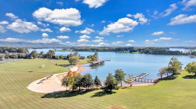 120 Sailors Cove DR UNIT 1308, Moneta, VA 24121