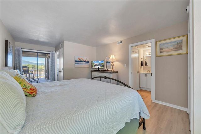 120 Sailors Cove DR UNIT 1308, Moneta, VA 24121