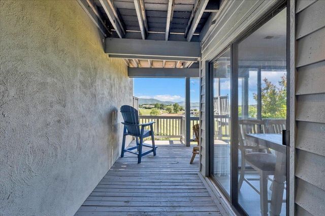 120 Sailors Cove DR UNIT 1308, Moneta, VA 24121