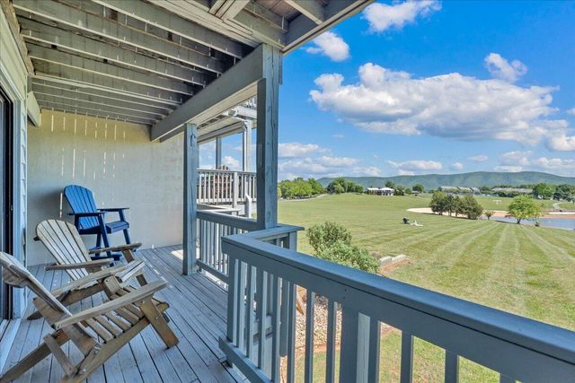 120 Sailors Cove DR UNIT 1308, Moneta, VA 24121