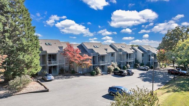 120 Sailors Cove DR UNIT 1308, Moneta, VA 24121