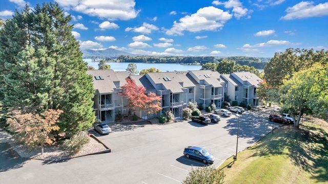 120 Sailors Cove DR UNIT 1308, Moneta, VA 24121