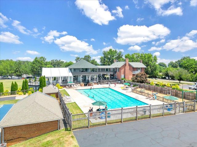 120 Sailors Cove DR UNIT 1308, Moneta, VA 24121