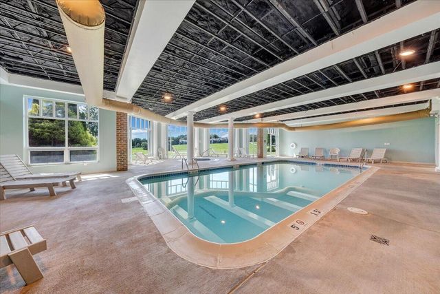 120 Sailors Cove DR UNIT 1308, Moneta, VA 24121