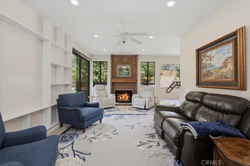 Image 18 of property listing at 2505 Regency, Fullerton, CA 92833