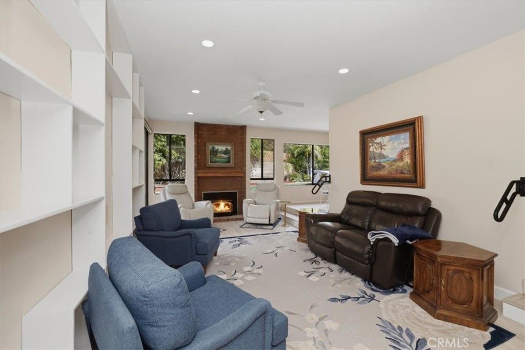 Image 22 of property listing at 2505 Regency, Fullerton, CA 92833