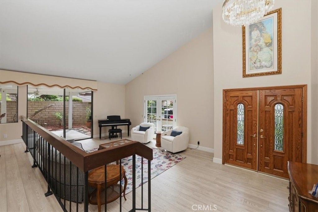 Image 4 of property listing at 2505 Regency, Fullerton, CA 92833