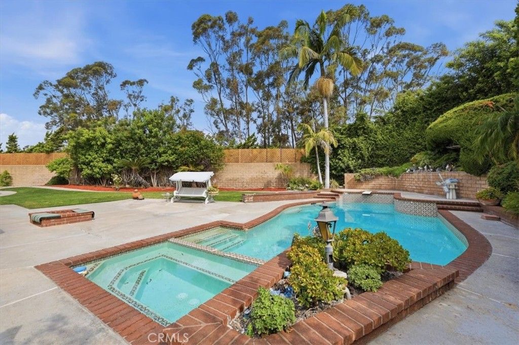 Image 41 of property listing at 2505 Regency, Fullerton, CA 92833