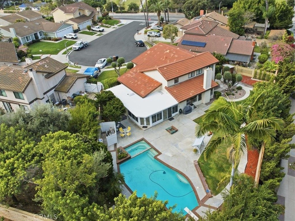 Image 51 of property listing at 2505 Regency, Fullerton, CA 92833