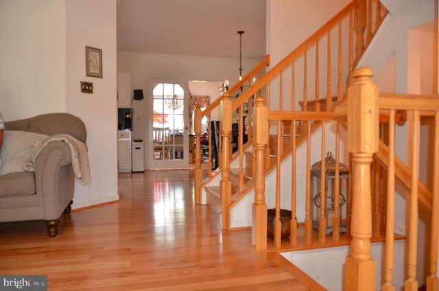 43060 FRANCIS SQ, Chantilly, VA 20152