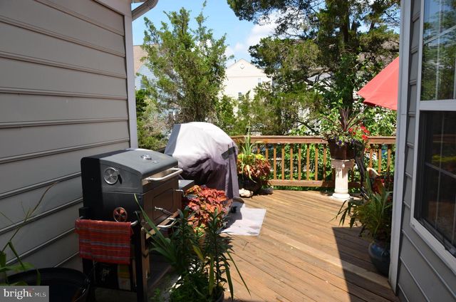 43060 FRANCIS SQ, Chantilly, VA 20152