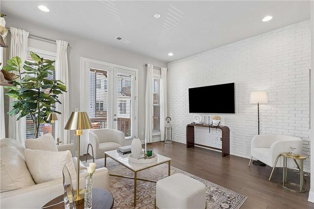 4302 Parkside Place, Atlanta, GA 30342