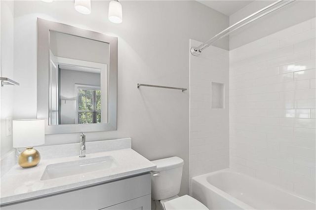 4302 Parkside Place, Atlanta, GA 30342