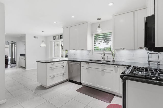 3122 La Quinta Drive, Missouri City, TX 77459
