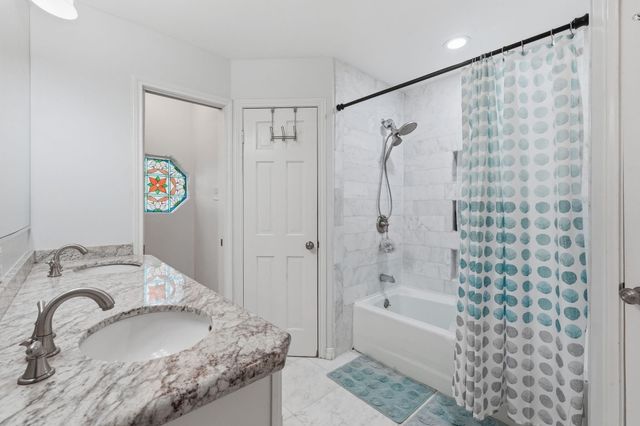 3122 La Quinta Drive, Missouri City, TX 77459