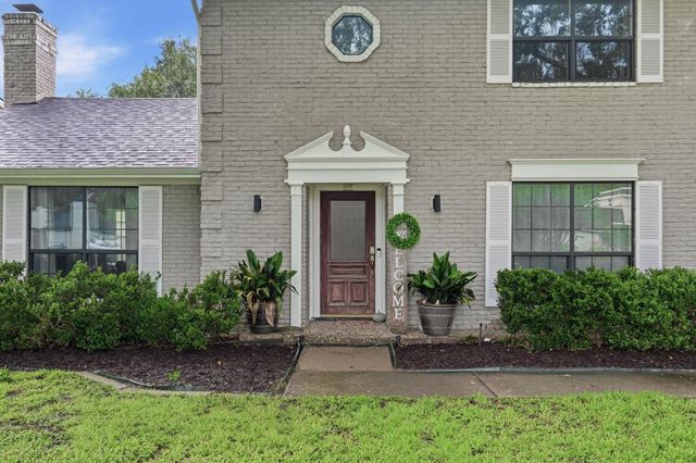 3122 La Quinta Drive, Missouri City, TX 77459