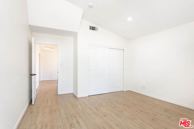 2914 Castle Heights Avenue, Los Angeles, CA 90034